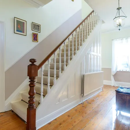 6 Bed In Richmond 6mls 52779