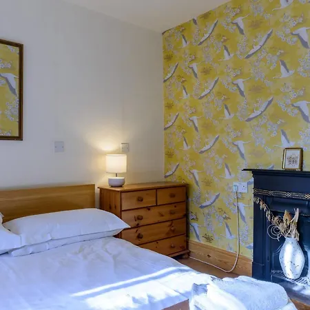 度假居 6 Bed In Richmond 6mls 52779 *