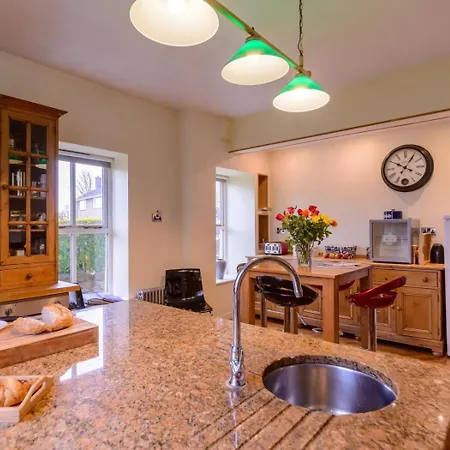 Vakantiehuis 6 Bed In Richmond Oc-52779